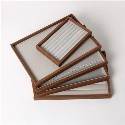 Csúcskategóriás ékszerkijelző tányér